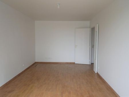 Location Appartement 1 pièce 31m² MEAUX 77100 - Photo 2