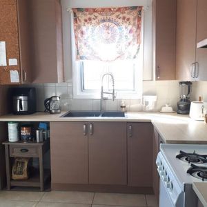 Grand et calme 4 ½ lumineux au 3e étage - AOÛT 2025 - Photo 2