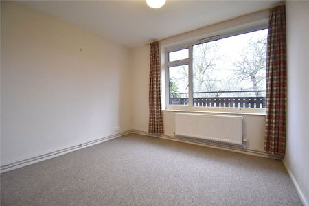 Well-presented 2 bedroom apartment to rent in Cambridge within walking distance of the City centre & local amenities. Bicycle storage. GCH. Unfurnished. - Photo 3
