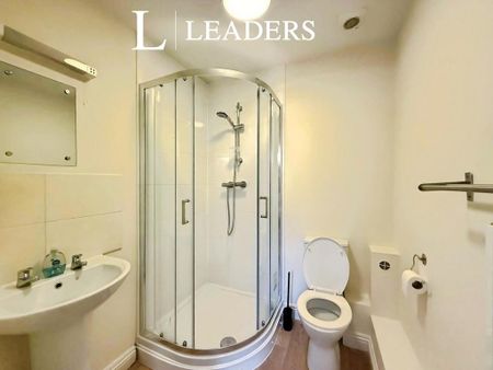 1 bedroom detached house to rent - Photo 4