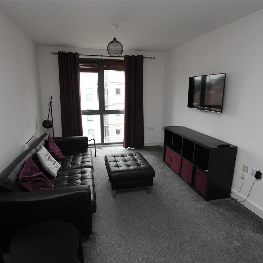 Waterloo Apartments, Leeds City Centre, LS10 1JA - Photo 1