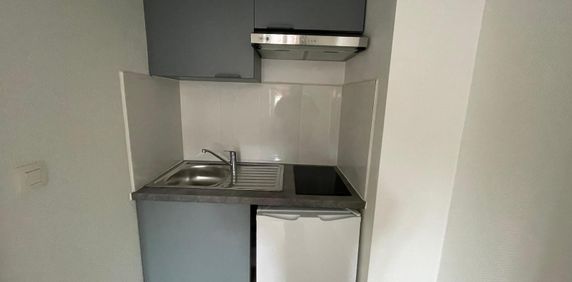 TOULOUSE / Location Appartement 1 Pièce 19 m² - Photo 2