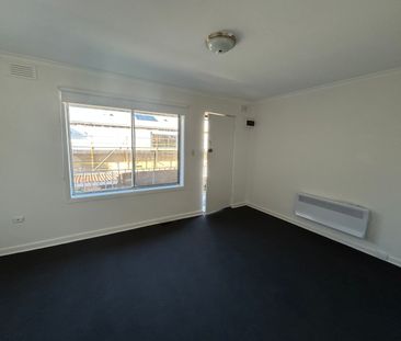 2A Florence Street, Mentone VIC 3194 - Apartment For Rent | Domain - Photo 2