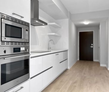 For Lease - 2221 Yonge Street Unit# 1906, Toronto, Ontario - Photo 2