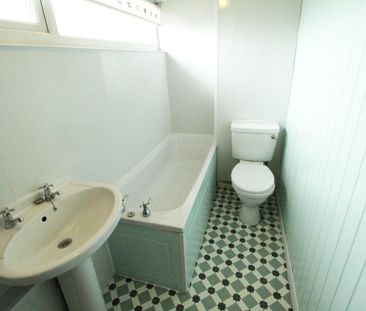 3 Bed Terraced House To Rent - Photo 3