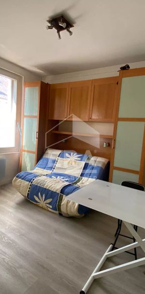 Appartement Etampes 1 pièce(s) 20 m2 - Photo 1
