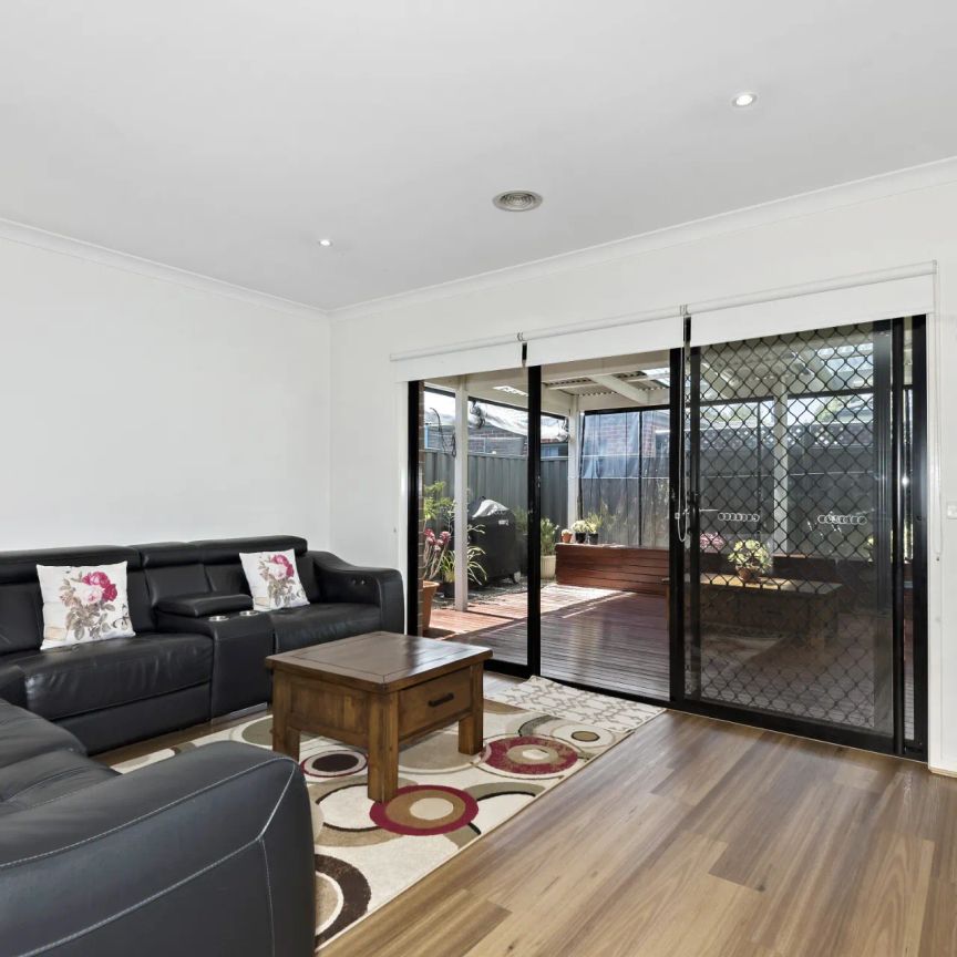 Modern Luxury Family Home - Photo 1