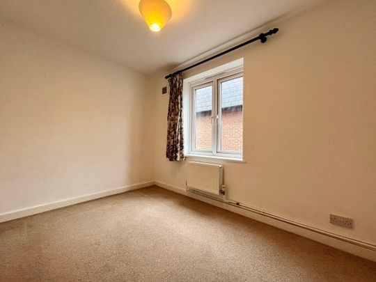 Clifton Hill, Central Brighton, BN1 3HR 2 bedroom flat to rent - Photo 1