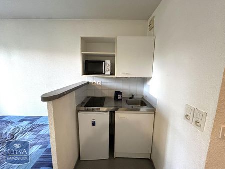 Location Appartement 1 pièce 17m² JACOB BELLECOMBETTE 73000 - Photo 4