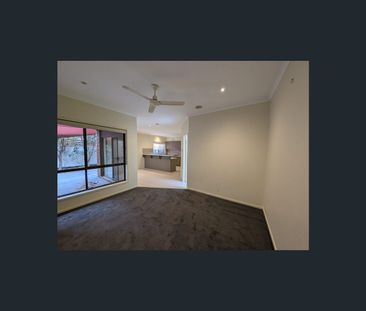 39 Murchison Link, Pakenham, Vic 3810 - Photo 4