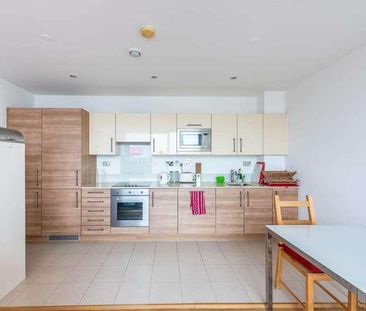 Cornell Square, Nine Elms, SW8 - Photo 5