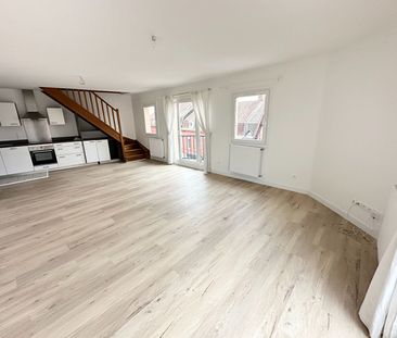 Location Appartement 4 pièces 99m² - Photo 2