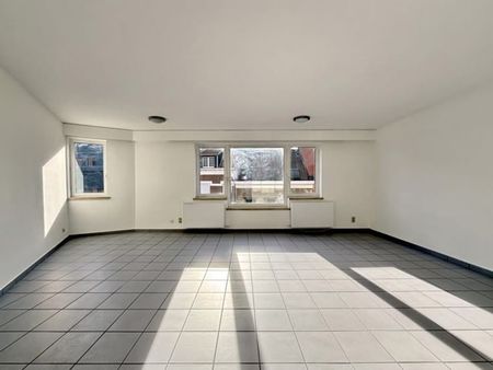 Appartement te huur - Photo 2