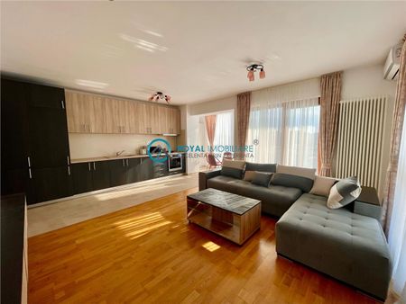Royal Imobiliare Inchiriere apartament 2 camere zona Ultracentral - Fotografie 2