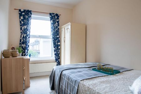 5 bedroom house to rent - Photo 4