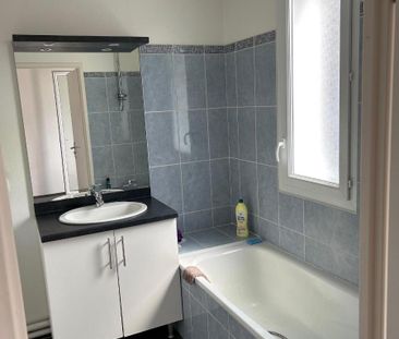 Location Appartement 2 pièces 41m² BORDEAUX 33300 - Photo 2