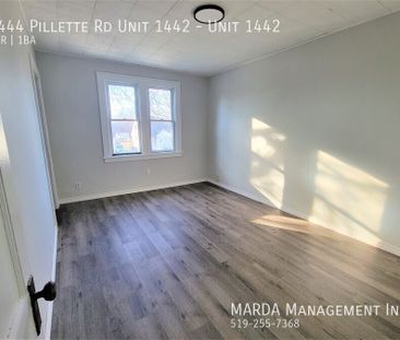 RENOVATED 2-BEDROOM/1-BATH HOME + UTILITIES! - Photo 4