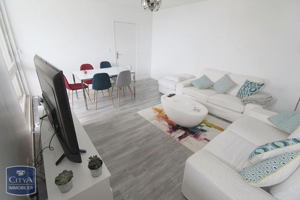 Location Appartement 1 pièce 9m² ELANCOURT 78990 - Photo 1