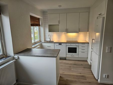 Karlsbergsvägen 10 - Photo 3