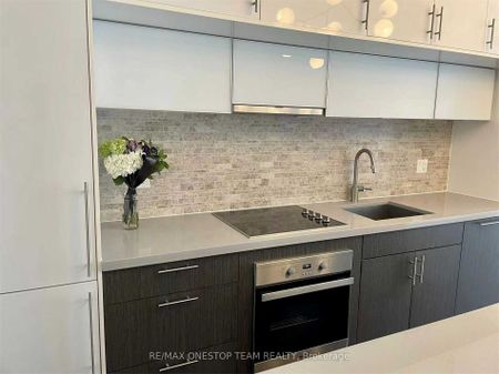 For Lease - 8 Mercer Street Unit# 2403, Toronto, Ontario - Photo 5