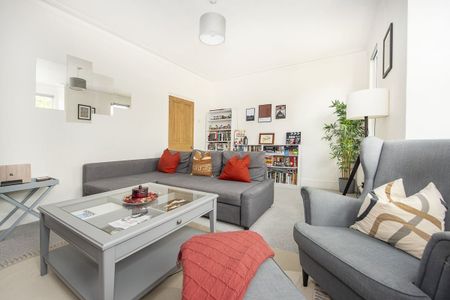 1 bedroom maisonette to rent - Photo 2