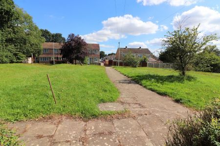 3 Bedroom Terraced To Rent - Photo 3