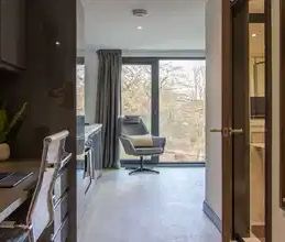 Executive Studio - Photo 6