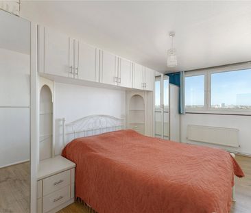 Surrey Lane, London, SW11 flat to rent - Photo 5