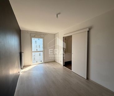 Appartement T5 lumineux avec grande terrasse à louer à La Courrouze... - Photo 3