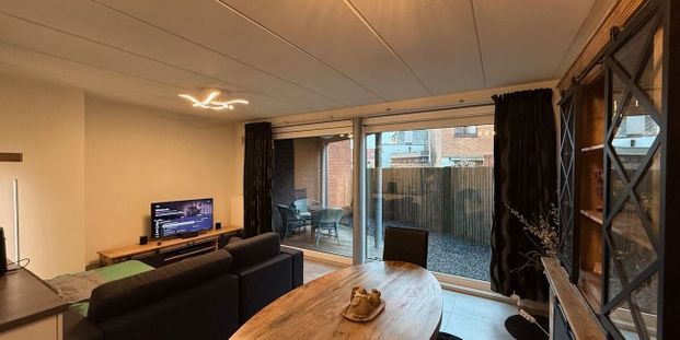 Appartement te huur in Oostende voor € 750 met 1 slaapkamer - Photo 1