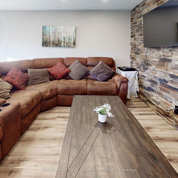 For Lease - 55 Davis Road, Aurora, Ontario - Photo 1