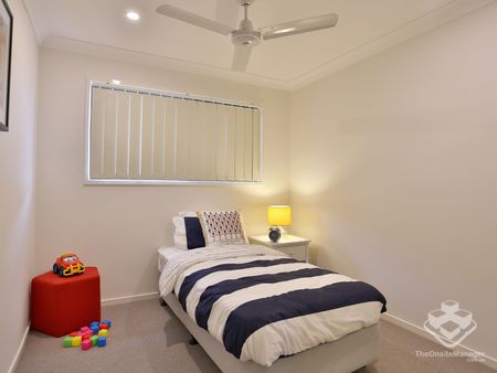 $730 per week - Photo 4