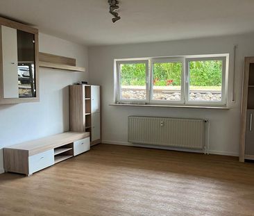 1.5-Zimmer Souterrainwohnung in Hallstadt - Photo 1