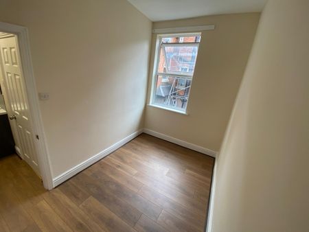 Clarendon Road, Birmingham - Photo 2