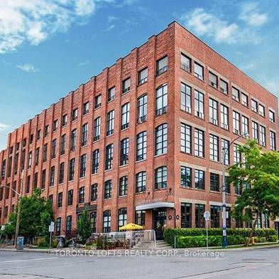 LIBERTY VILLAGE 1+1 ICONIC TOY FACTORY LOFTS PARKING INCLD - Photo 1