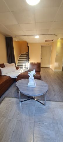 For Lease - 339 Sugar Pine Crescent Unit# B, Kanata, Ontario - Photo 2