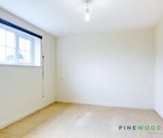 1 BEDROOM Apartment - Ground Floor - Photo 6