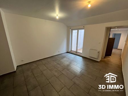 Location Appartement 2 pièces 65m² AVESNES SUR HELPE 59440 - Photo 2