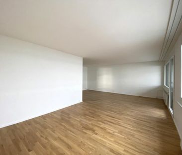 Bel appartement de 3.5 pièces avec magnifique vue sur le lac - Photo 1