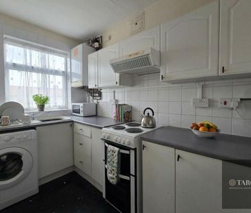 2 bedroom maisonette to rent - Photo 5