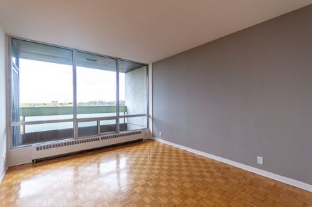 Mooney's Bay area apartment complex on Norberry Crescent and Springland Drive offering charming and affordable rental un - Photo 2