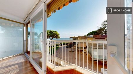 3 room luxury Flat for rent in Santa Pola, Valencia - Photo 3