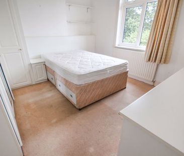 Winton, Bournemouth - Photo 6