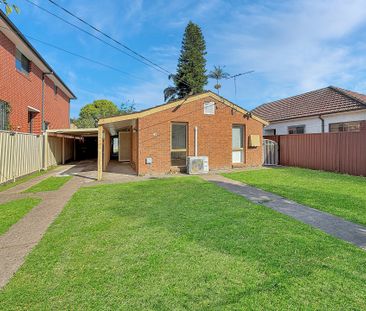 Family Favourite In A Convenient Lidcombe Location - Photo 1