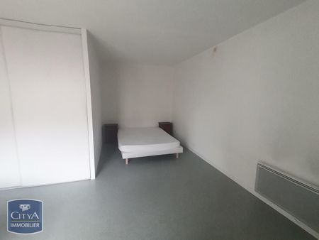 Location Appartement 1 pièce 29m² ST ETIENNE 42100 - Photo 3