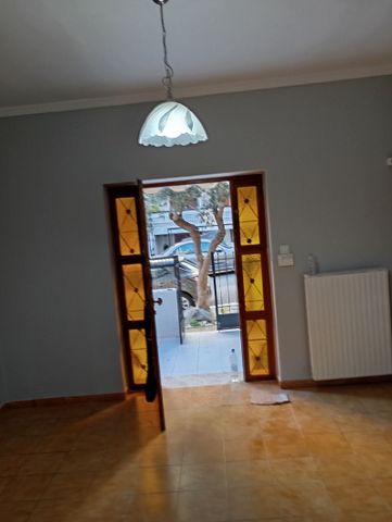 Ενοικίαση κατοικίας, 60 τ.μ., Κερατσίνι, 650 € - Photo 2