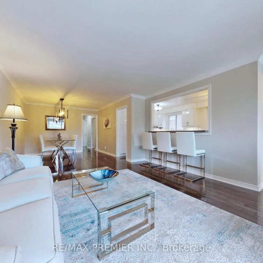 3646 MOLLY AVENUE - Photo 1