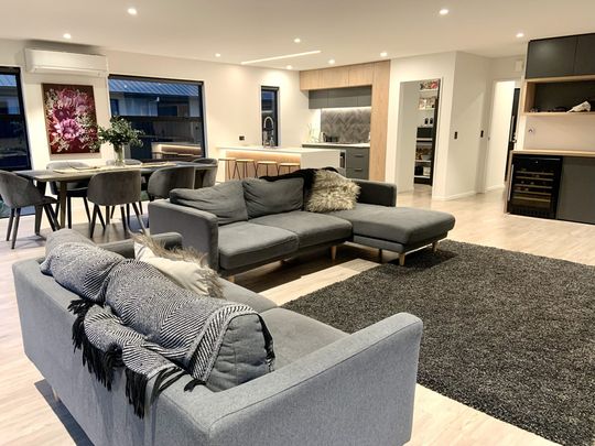 St Albans, 4 bedrooms - Photo 1