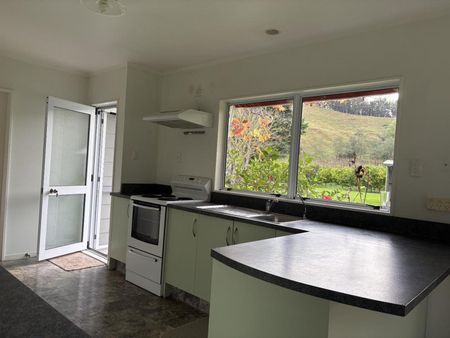 Country Living at its best - Photo 5