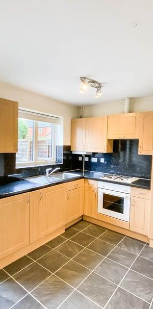 2 bedroom semi-detached house to rent - Photo 1